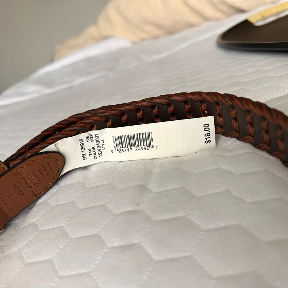 “NEW” CROWN & IVY KIDS BELT